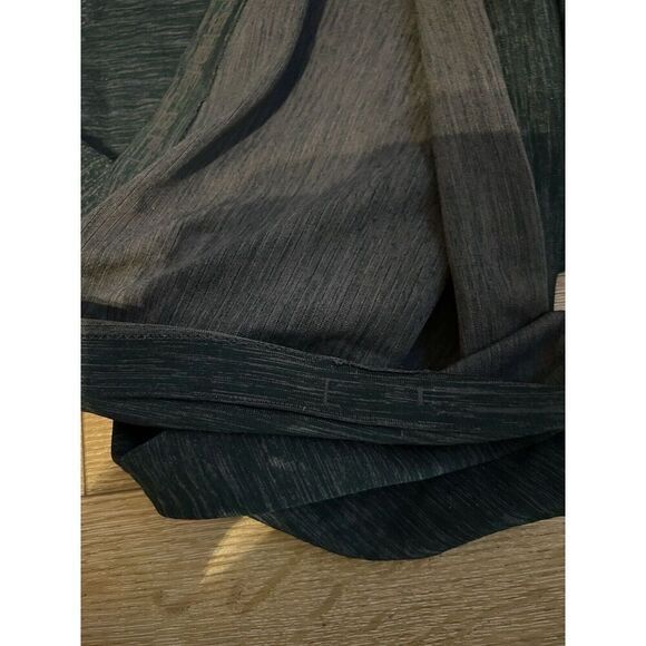 Lululemon Shirt Mens Large Gray Metal Vent Tech Activewear Gym Yoga Running - Picture 3 of 3